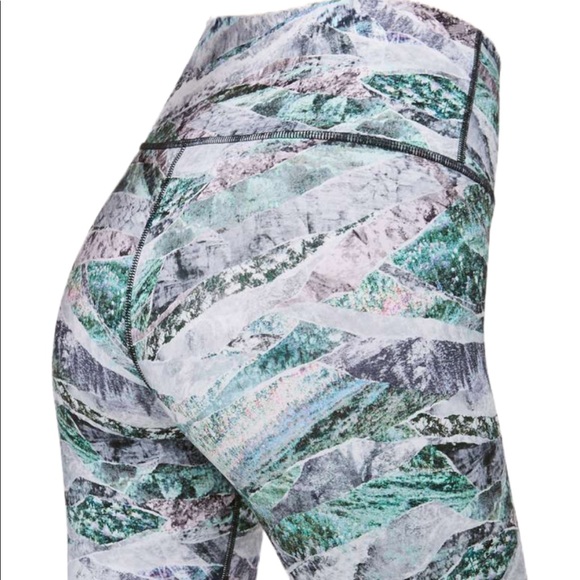 Lululemon Wunder Under Luxtreme - Picture 5 of 12